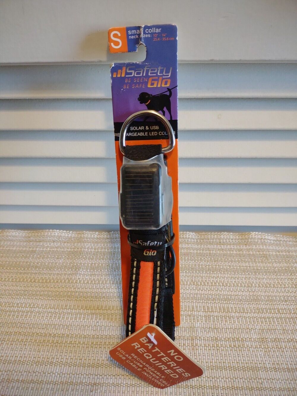 Safety Glo size small 10" - 14" Glow Solar and USB Rechargeable LED Collar NWT